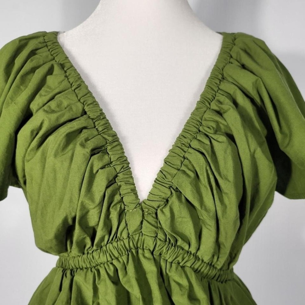 Universal Thread Women's Flutter Short Sleeve Blouse InGreen Ruffled Women's Top - Picture 5 of 8